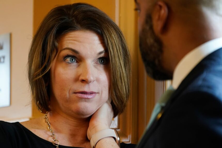 virginia republican who shared violent texts from prominent democrat loses re election 690e18d35c765