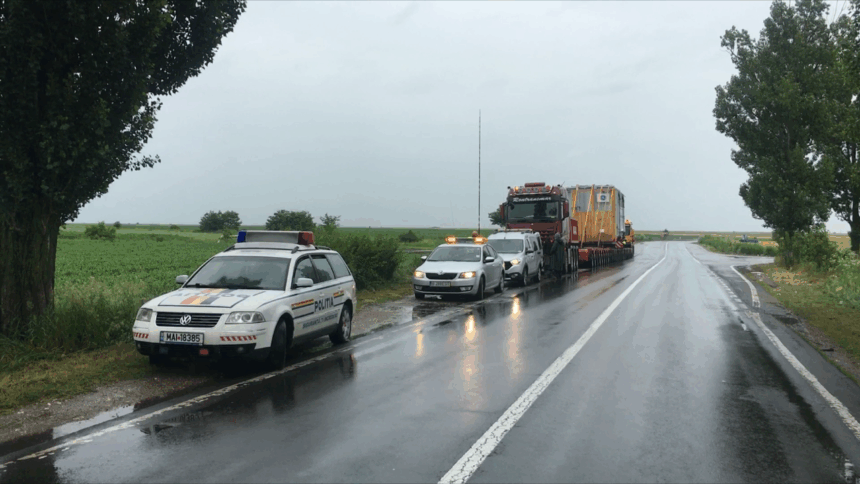 zece transporturi agabaritice vor traversa romania in weekend 690f57e1dcc0a