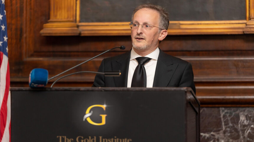 Eli M. Gold, președinte fondator al Gold Institute for International Strategy, în cadrul unui dialog strategic la Washington, D.C.