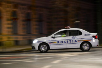 barbat din reghin retinut pentru ca a postat amenintari si jigniri pe o retea de socializare 6945a5f62fc3b