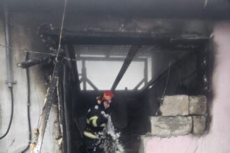 bebelus cu arsuri pe 65 din corp dupa un incendiu la geoagiu 69493f06a0b9f