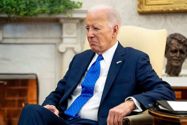 biden has only raised a small fraction of what he needs to build presidential library nyt report 693ee71207c31