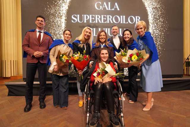 cand nu se poate devine impreuna putem clujul si a premiat supereroii la prima gala a supereroilor clujeni 6932b405466af
