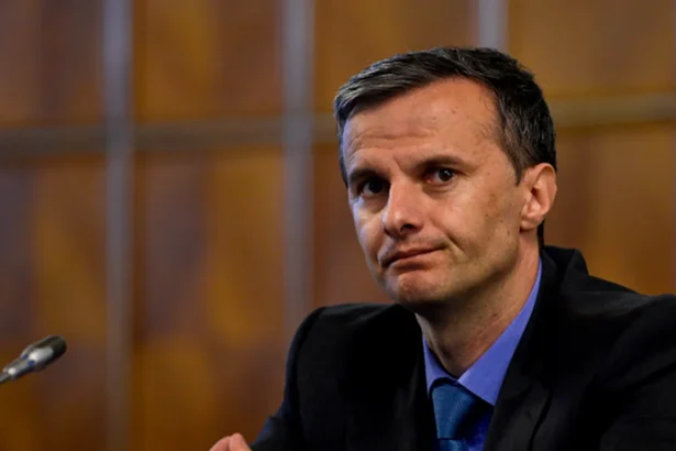 cristian socol despre situatia fiscal bugetara si datoria guvernamentala a romaniei in anul 2025 si estimari pentru 2026 tara implementeaza cea mai dura austeritate din ue 6947aad3de98f