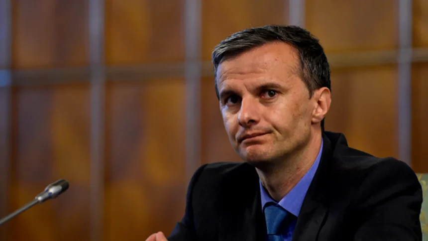 cristian socol despre situatia fiscal bugetara si datoria guvernamentala a romaniei in anul 2025 si estimari pentru 2026 tara implementeaza cea mai dura austeritate din ue 6947aad3de98f