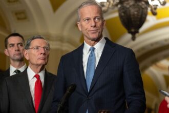 democrats last minute move to block gop funding plan sends lawmakers home early 69456541103bd