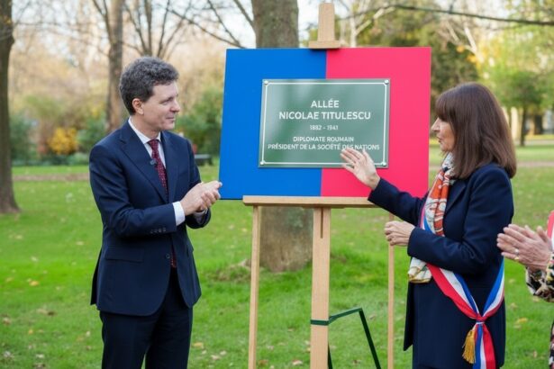 edited ce a discutat nicusor dan cu primarul parisului i am transmis aprecierea pentru decizia de a da numele marelui nicolae titulescu unei alei 69383d5cbeb54
