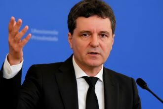 edited edited nicusor dan s a razgandit nu mai sunt de vina doar apele romane se va face o analiza si toti cei vinovati trebuie sa plateasca 69305fa121ca3