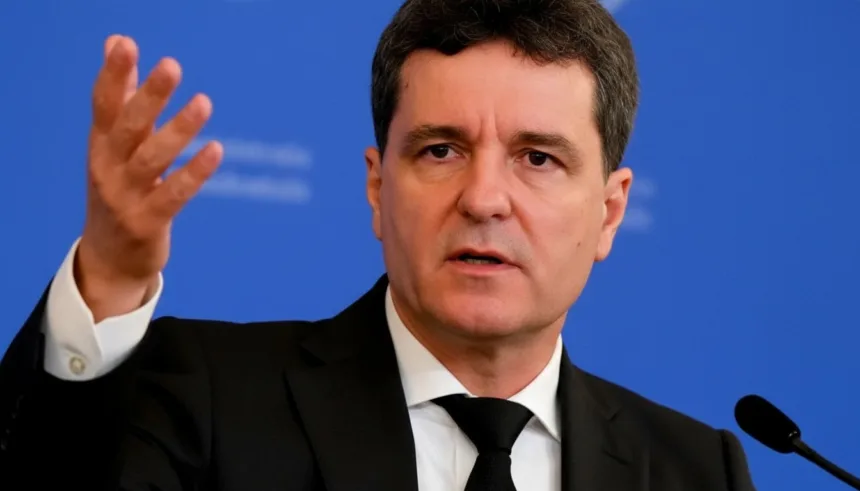 edited nicusor dan amenintator cu privire la dronele rusesti intrebat daca romania e pregatita sa le darame sper sa nu mai vina dar o sa vedeti 69384352bf149