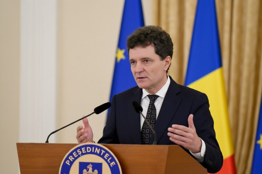 edited nicusor dan anunta ca a promulgat legea care transparentizeaza relatia dintre parlamentari si societatea civila 692f18d4d7044