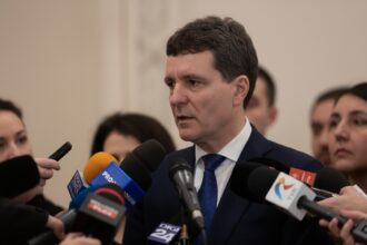 edited nicusor dan da vina pe apele romane pentru tragedia din prahova in opinia mea vinovatia este la apele romane 69302635cb407