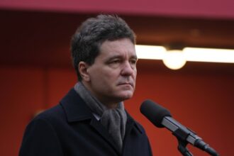 edited nicusor dan nu se dezice de traditia gafelor diplomatice scopul lui nicu e ca romania sa intre intr o organizatie in care e membra de peste 40 de ani 6938887065edb