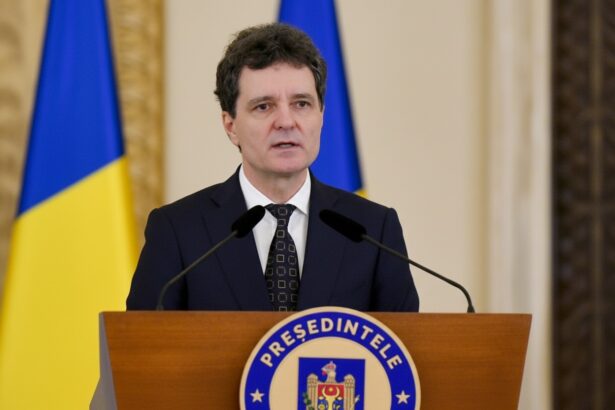 edited nicusor dan retrimite la parlament legea de combatere a extremismului nu e suficient de clara in definirea unor infractiuni 6931c64184679