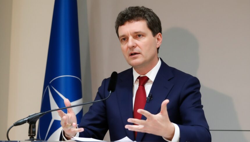 edited nicusor dan sfideaza logica sustine ca informatiile ce valideaza anularea alegerilor au aparut abia dupa an 693038f864196