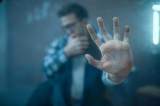 edited noul proiect de lege impotriva violentei domestice aduce schimbari ce pot salva viata victimelor modificarile pe masa camerei deputatilor 694a619a51e2d