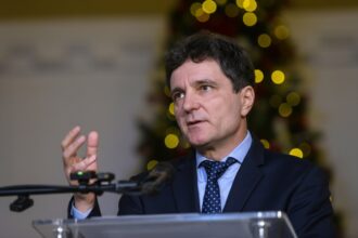 edited recorder pare ca i a ridicat mingea la fileu lui nicusor dan pe terenul justitiei persoanele vinovate trebuie pedepsite tot de sistemul de justitie 69399709e4648