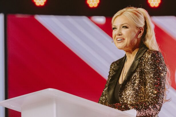 erika kirk welcomes attendees to first americafest since husbands death endorses jd vance for president 6944c85842c2e