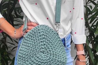 genti handmade sau genti de serie de ce merita sa investesti in artizanat 6932ed508b5b6