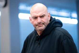 john fetterman breaks with democrats slams partys palestinian statehood stance as absolute betrayal 693f09db9271a