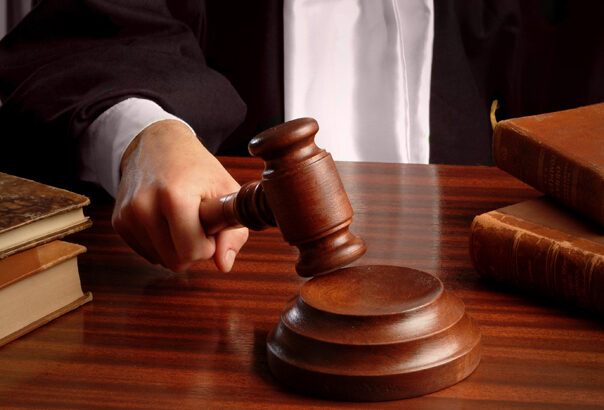 metoda acidul sulfuric a lasat o femeie oarba dosarul a fost inghetat in justitie timp de 16 ani 6941710a8454c