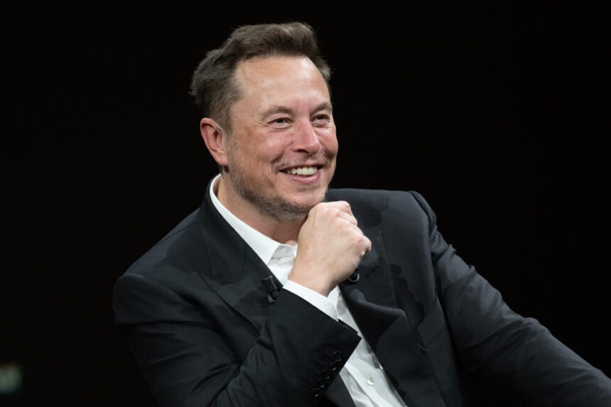 Elon Musk reacționează la amenda UE, într-un conflict direct între platforma X și Comisia Europeană.