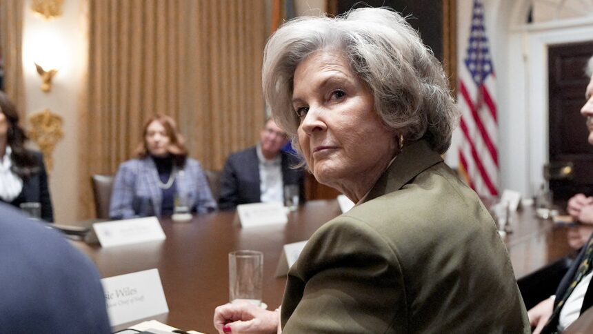 vanity fair journalist praises wiles interview as proof trump white house more open than bidens 6943618b9a8fe