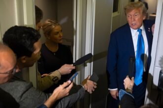 white house launches media bias offender tip line calls on americans to hold the fake news accountable 693042927e3b3