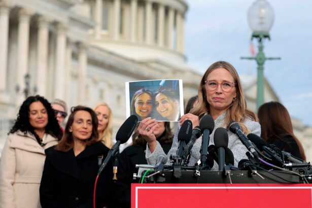 woman who filed a complaint against epstein to clinton fbi vindicated after doj release of files 69472399b8063