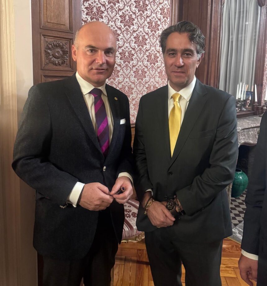 Rareș Bogdan la Bruxelles, la proiecția filmului „Cravata galbenă”, dedicat dirijorului Sergiu Celibidache