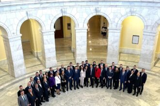 George Simion în Statele Unite, în cadrul unui eveniment politic dedicat democrației și alegerilor libere