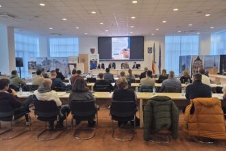 Întâlnire regională POSA la Arad dedicată provocărilor din industria reparațiilor auto