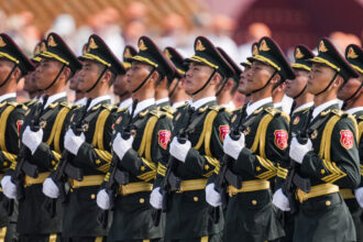 acuzatii de coruptie la varful armatei chinei doi inalti oficiali militari ai chinei sunt anchetati 6974af500a205