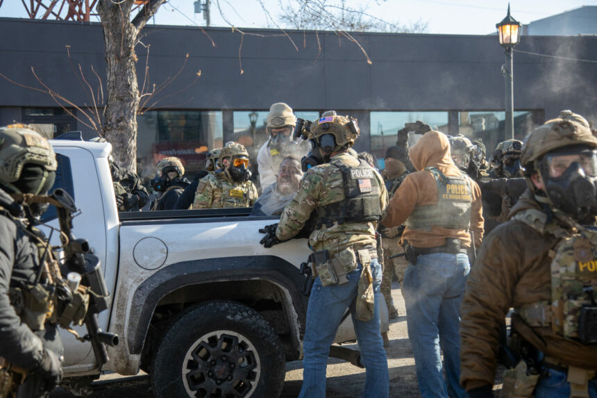 agentii federali vor incepe retragerea din minneapolis marti 697825a646df7