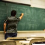 atentie profesori din 12 ianuarie incepe strangerea cererilor pentru continuarea activitatii pana la 65 de ani 6961105e3e169
