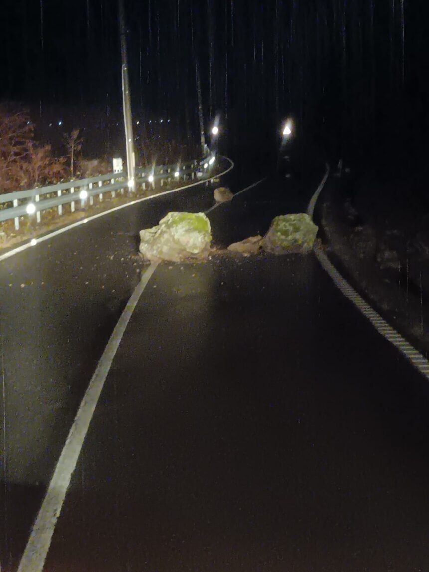 cad pietre si blocuri de stanca pe dn 57 clisura dunarii si in defileul jiului 6978614ecda29