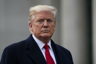 edited donald trump il ameninta pe primarul din minneapolis se joaca cu focul 697a1f6135400