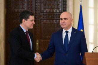 edited e oficial premierul ilie bolojan preia interimatul la ministerul educatiei nicusor dan a semnat decretul 69677c81963bd