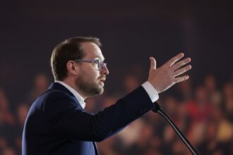 edited g4media dominic fritz bugetul pe 2026 va taia risipa si va deschide companiile de stat catre privat 697022c752fac