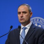 edited ministrul finantelor incercam sa gasim masuri de relansare 696f8e0f27719