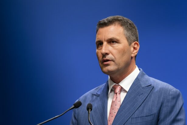 edited tanczos barna despre pozitia romaniei in scandalul trump groenlanda trebuie sa facem mult si sa spunem putin 696e85d9e1dd6