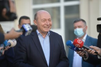 edited traian basescu psd nu va iesi de la guvernare si nu va face alianta cu aur 696cd6c714498