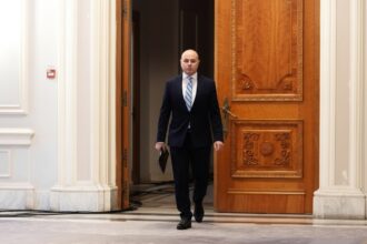 edited vicepresedintele pnl la psd este haos intern frica de reforme si flirt deschis cu extremistii 697b30d548255