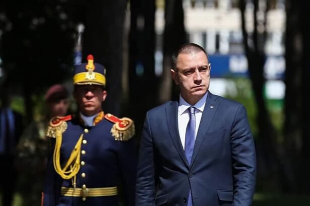 fifor despre mitul pensionarii militarilor la 48 de ani e o manevra de manipulare 6966471ada69d