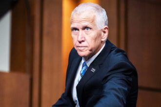 gop senator blocks trump dhs nominees until noem testifies before senate 6960ff85b0b1c