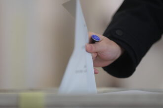 in kosovo s a decis renumararea completa a buletinelor de vot de la alegerile parlamentare 696e7bd723d3e