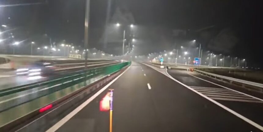 interventii masive pe drumurile din oltenia carosabil curat dar ceata sub 50 metri 695e099dbc212