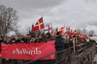 protestatarii din copenhaga se mobilizeaza in sprijinul veteranilor danezi dupa declaratiile lui trump 697e5d05716a4