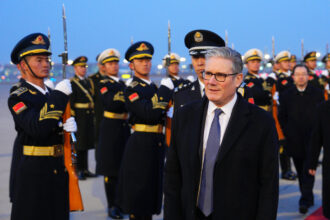 starmer se intalneste cu xi jinping la beijing in timp ce marea britanie incearca sa relanseze relatiile cu china 697ada28e53e9