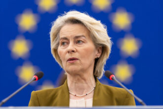 ursula von der leyen lipseste de la dezbaterea motiunii de cenzura din parlamentul european 696a2f76af308
