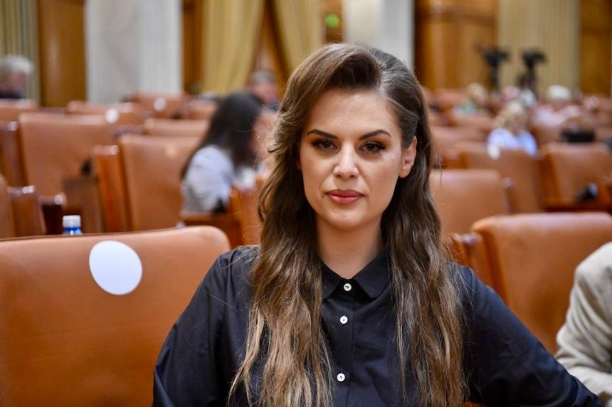 Deputata Codruța-Maria Corcheș exprimând public o poziție privind concertul Regeneza organizat în perioada postului Paștelui în București